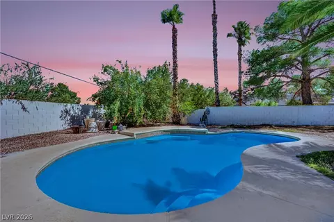 6767 Tree Haven Ct, Las Vegas, NV 89146
