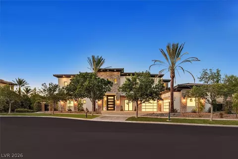 34 Vintage Canyon St, Las Vegas, NV 89141