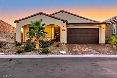 41 Tatahatso Point St, Henderson, NV 89011