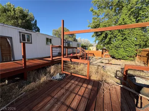 545 Stevens Ave, Ely, NV 89301 photo 2