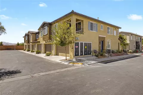 20 Barbara Ln #55, Las Vegas, NV 89183