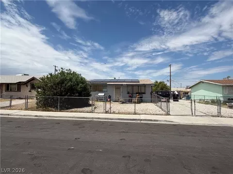1824 W Mcdonald Ave, North Las Vegas, NV 89032