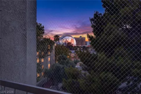750 Royal Crest Cir #354, Las Vegas, NV 89169