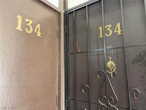 1405 Vegas Valley Dr #134, Las Vegas, NV 89169