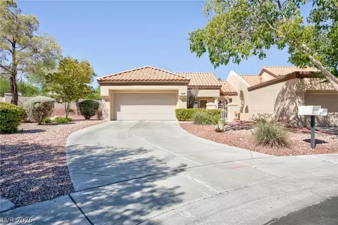 2401 E Dove Valley Ct, Las Vegas, NV 89134