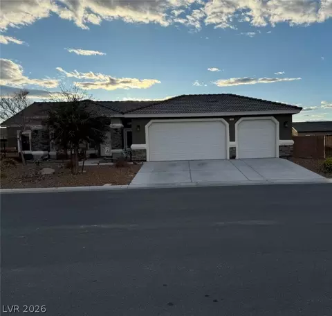 170 Magnolia Blvd, Pahrump, NV 89048