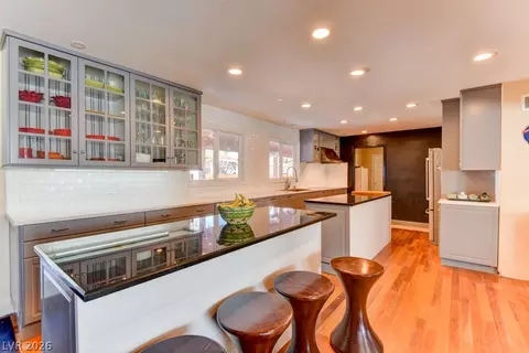 1818 Waldman Ave, Las Vegas, NV 89102