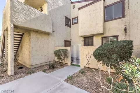 5047 Spencer St #B, Las Vegas, NV 89119
