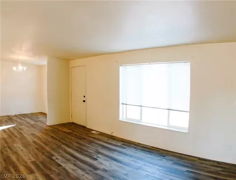 Living - 5231 Ruby Way, Caliente, NV 89008 photo 5 of 6