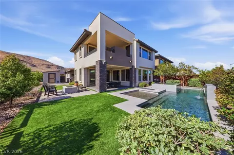 6044 Andezano Dr, Las Vegas, NV 89135