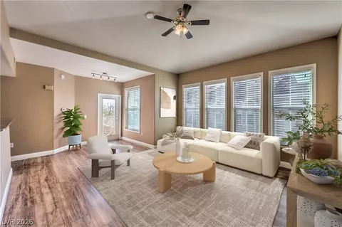 10550 W Alexander Rd #2046, Las Vegas, NV 89129