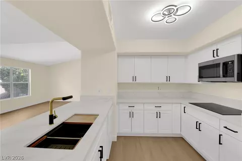 2300 E Silverado Ranch Blvd #2056, Las Vegas, NV 89183