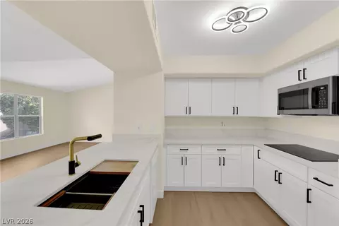 2300 E Silverado Ranch Blvd #2056, Las Vegas, NV 89183