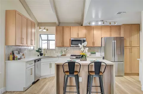 3195 Carmelita Cir, Las Vegas, NV 89121