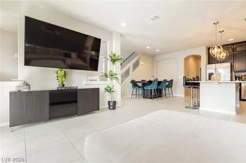 7056 Adler Falls St, Las Vegas, NV 89118