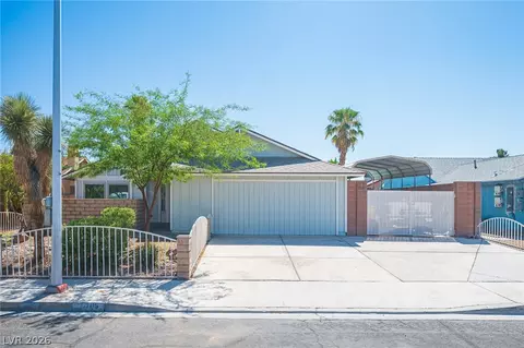1705 Starbuck Dr, Las Vegas, NV 89108