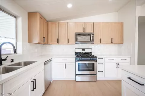 3414 Isle Royale Dr, Las Vegas, NV 89122