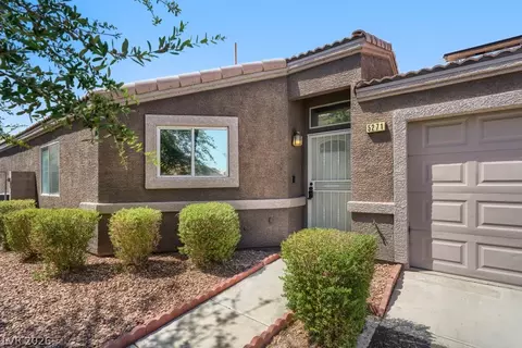 5271 Mineral Lake Dr, Las Vegas, NV 89122