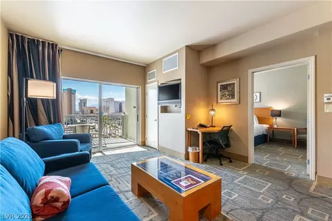 211 E Flamingo Rd #702, Las Vegas, NV 89169