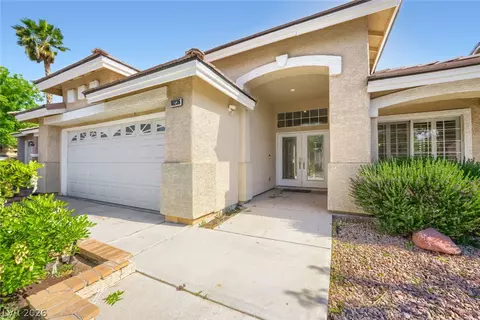 10236 Desert Wind Dr, Las Vegas, NV 89144