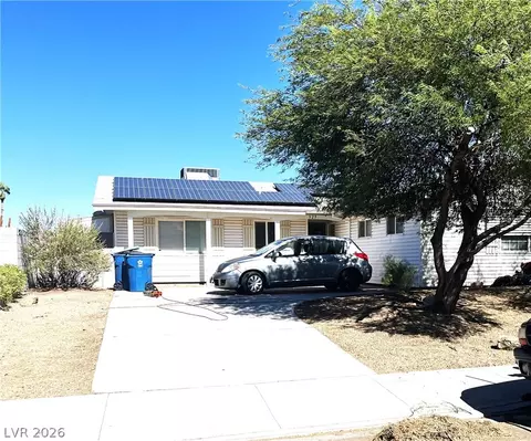 329 Santa Fe St, Las Vegas, NV 89145