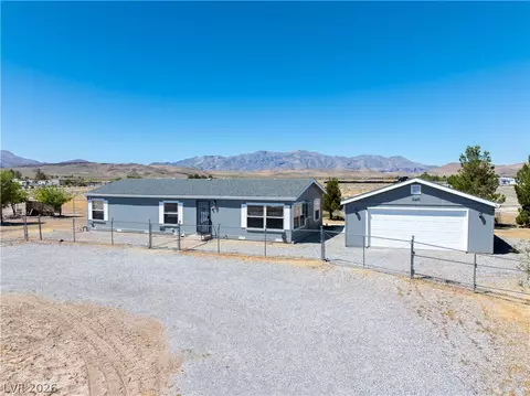 2220 S Bannavitch St, Pahrump, NV 89048