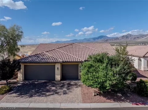 5436 E Di Bossi Ave, Pahrump, NV 89061