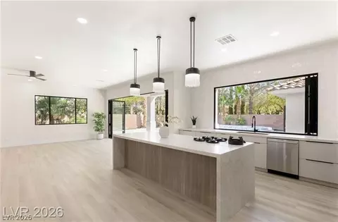 10626 San Vercelli Ct, Las Vegas, NV 89141