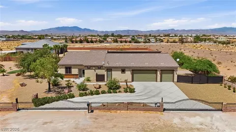 9065 Cameron St, Las Vegas, NV 89139