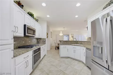 1830 June Lake Dr, Henderson, NV 89052