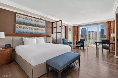 135 E Harmon Ave #2215, Las Vegas, NV 89109