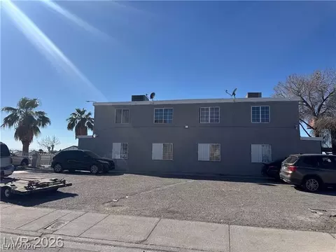 2185 Exeter Dr, Las Vegas, NV 89156