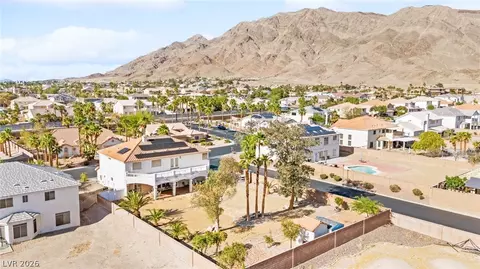 6857 Adobe Villa Ave, Las Vegas, NV 89142