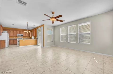 977 Sparkling Light St, Henderson, NV 89052