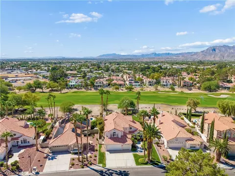 7429 Painted Shadows Way, Las Vegas, NV 89149