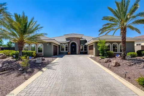 8465 Picket Ridge Ct, Las Vegas, NV 89143