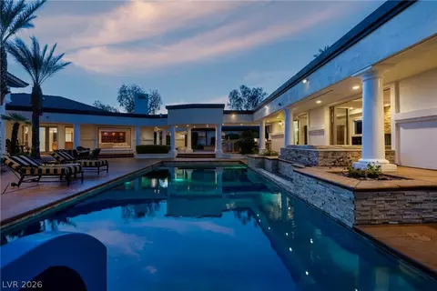 7440 Oak Grove Ave, Las Vegas, NV 89117