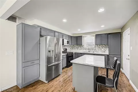 5137 Del Monte Ave, Las Vegas, NV 89146