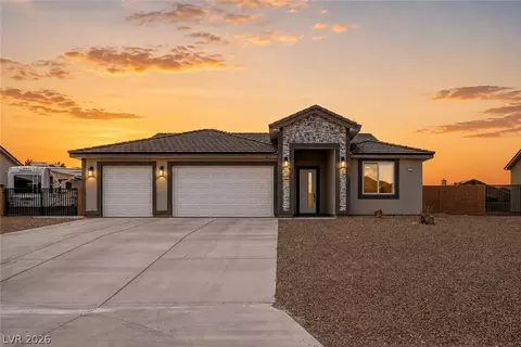 6930 Sandpebble St, Pahrump, NV 89061