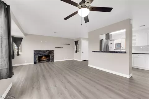 5049 Spencer St #A, Las Vegas, NV 89119