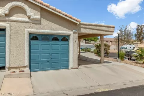 Exterior - 2250 Camel Mesa Dr, Laughlin, NV 89029 photo 3 of 22