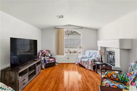 Living - 2250 Camel Mesa Dr, Laughlin, NV 89029 photo 5 of 8