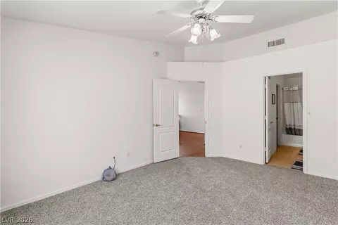 Bedroom - 2250 Camel Mesa Dr, Laughlin, NV 89029 photo 2 of 6