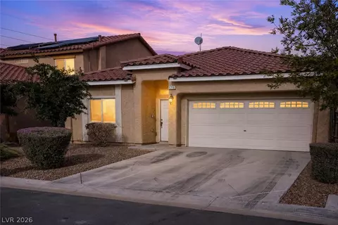 5716 Port Douglas Ct, Las Vegas, NV 89113