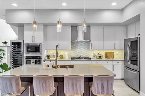 11250 Cactus Tower Ave #102, Las Vegas, NV 89135