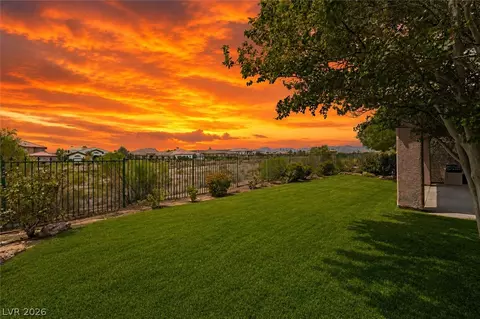 9429 Queen Charlotte Dr, Las Vegas, NV 89145