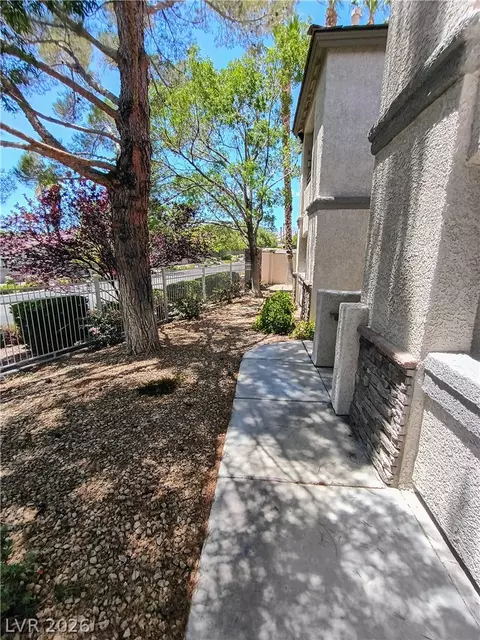 10213 Penrith Ave #103, Las Vegas, NV 89144