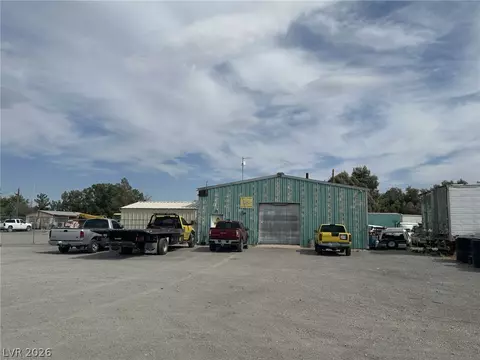 2200 W Charleston Park Ave, Pahrump, NV 89048