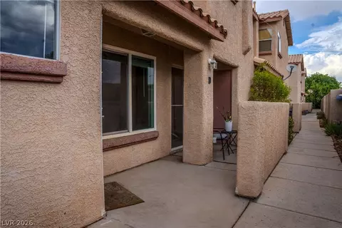555 Roxella Ln #D, Las Vegas, NV 89110