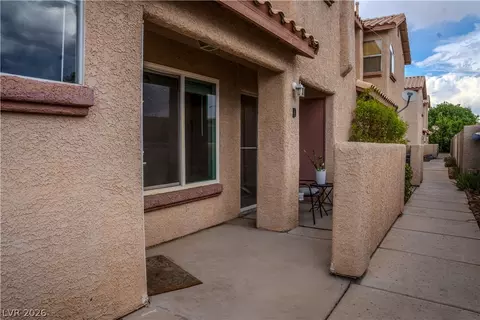 555 Roxella Ln #D, Las Vegas, NV 89110